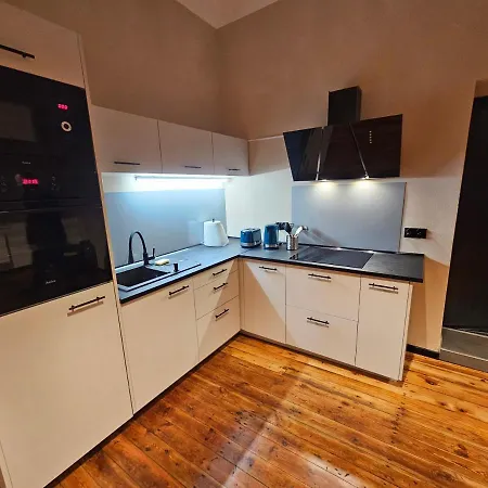 Alte Schule * Żarska