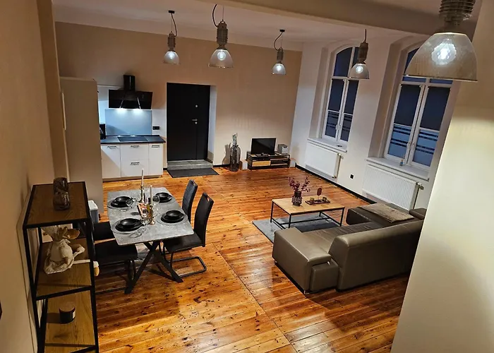 Alte Schule Appartement Żarska